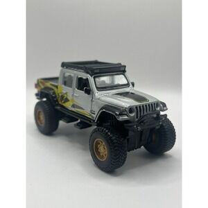 2020-2023 Jeep Gladiator Collectible 1/46 Scale Diecast